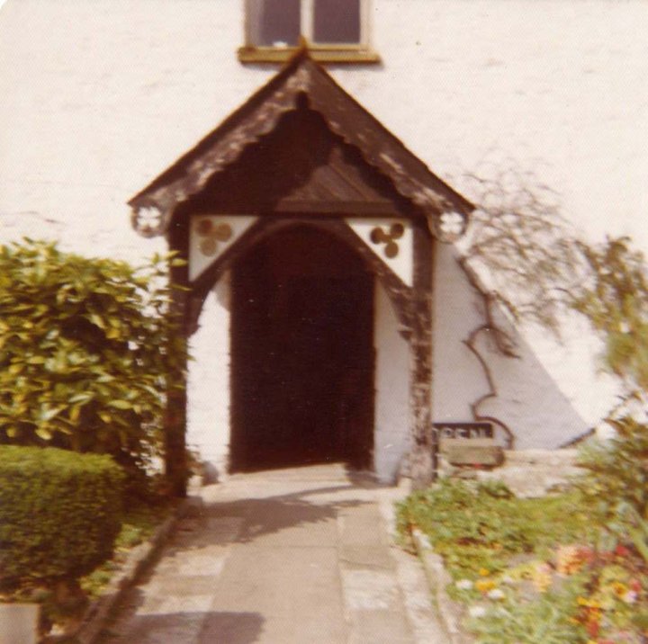 The timber porch at Tŷ Mawr